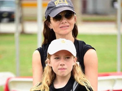 Gianetta Fluent and Justine Bateman spotted on Nanci Ryder’s Team Nanci at The 13th Annual LA County Walk.